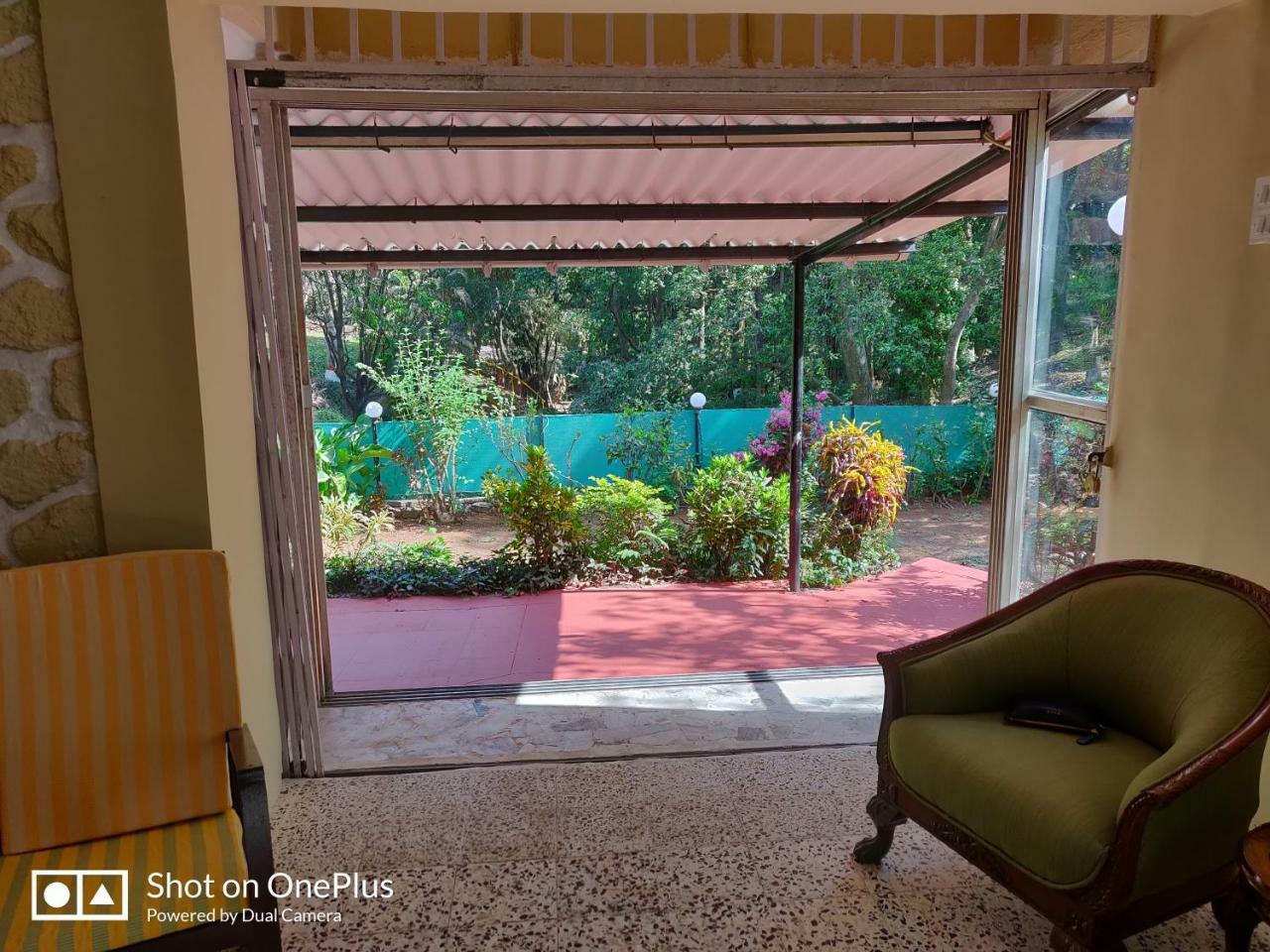 Leela's Cottage Lonavala Esterno foto